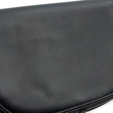 将图像加载到图库查看器中,CELINE Triomphe Maillon Chain Shoulder Black19134 Leather