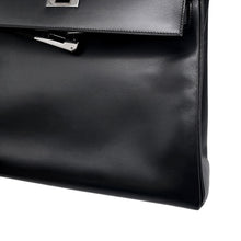 Load image into Gallery viewer, HERMES Kelly Retourne Black Chamonix Size 32