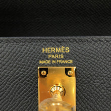 Load image into Gallery viewer, HERMES Kelly Sellier Black Epsom Size 25