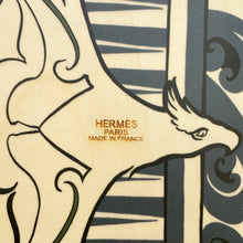 Load image into Gallery viewer, HERMES skateboard Beige/Multicolor Wood Size 39"