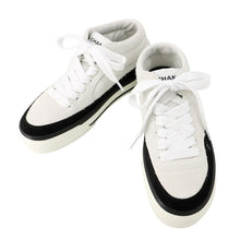 Load image into Gallery viewer, CHANEL CC Logo Sneakers Light Gray/Black/WhiteG45208 suede Size 37