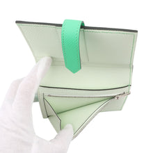 Load image into Gallery viewer, HERMES Bean Compact Verso Vert Comics/Vert FizzH076220CKBA Epsom