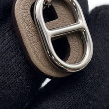 Load image into Gallery viewer, HERMES O'Maillon Necklace Etoupe Swift Leather