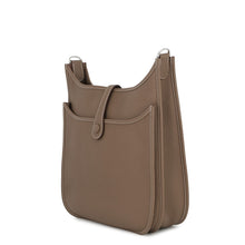 Load image into Gallery viewer, HERMES Evelyne3 Etoupe Taurillon Clemence Size PM