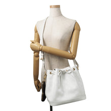 将图像加载到图库查看器中,LOUIS VUITTON Petit Noe WhiteM11297 Leather Monogram