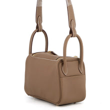 将图像加载到图库查看器中,HERMES Lindy Etoupe Swift Leather Size Mini