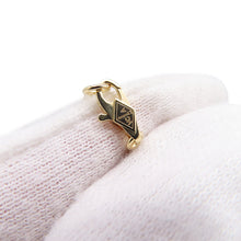 Load image into Gallery viewer, Van Cleef & Arpels Sweet Alhambra PendantVCARF69100 18K Yellow Gold