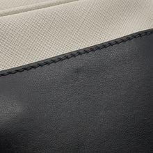 将图像加载到图库查看器中,PRADA Crossbody Bag Off-white2VL012 Leather