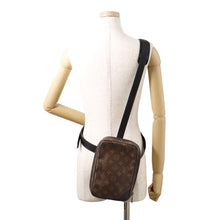 Load image into Gallery viewer, LOUIS VUITTON Utility side bag NoirM44428 Monogram / Solar Powered Ray