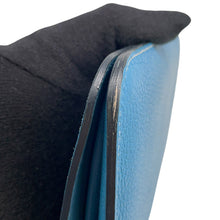 将图像加载到图库查看器中,HERMES Dogon Blue Jean Togo Leather