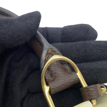 Load image into Gallery viewer, LOUIS VUITTON Alma BlancM51904 Monogram Vernis Leather Monogram Size BB