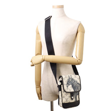 Load image into Gallery viewer, LOUIS VUITTON Messenger White/NavyM54247 Monogram / Savannah Size BB