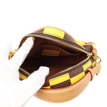 Load image into Gallery viewer, LOUIS VUITTON Chess Messenger JauneMattN40562 Damier・Pop