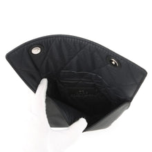 Load image into Gallery viewer, LOUIS VUITTON LVxNIGO Trio・Pouch NoirM81013 Monogram Denim Leather LV Squared