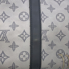 Load image into Gallery viewer, LOUIS VUITTON Keepall Bandouliere GrayM41449 Monogram / Savannah Size 45