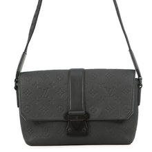 Load image into Gallery viewer, LOUIS VUITTON S Cape Messenger NoirM23741 Monogram・Taurillon