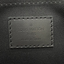 Load image into Gallery viewer, LOUIS VUITTON S Cape Messenger NoirM23741 Monogram・Taurillon
