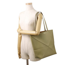 将图像加载到图库查看器中,LOEWE Puzzle Fold Tote Bag Moss GreenA657G50X01 Leather