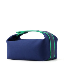 将图像加载到图库查看器中,HERMES Brid a Black Marine Canvas Size PM