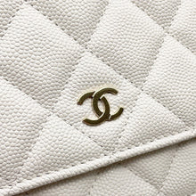将图像加载到图库查看器中,CHANEL Matelasse Chain wallet WhiteAP0250 Caviar Leather