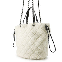 将图像加载到图库查看器中,CHANEL CocoNeige ChainShoulder Bag WhiteAS0981 Pile Leather