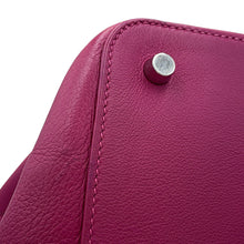 Load image into Gallery viewer, HERMES ToolBox Magnolia Swift Leather Size 33