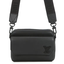 Load image into Gallery viewer, LOUIS VUITTON LV Aerogram Fastline Messenger NoirM22482 Leather LV Aerogram
