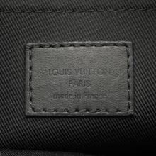 Load image into Gallery viewer, LOUIS VUITTON LV Aerogram Fastline Messenger NoirM22482 Leather LV Aerogram