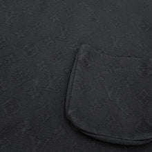 将图像加载到图库查看器中,LOUIS VUITTON Signature 3D Pocket Monogram T-Shirt Size S Black Cotton100%