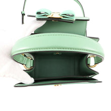 将图像加载到图库查看器中,Ferragamo Vala ribbon 2wayChainShoulder Bag Light Green21I282 Leather