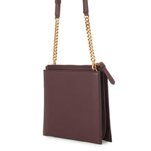 Load image into Gallery viewer, Ferragamo Gancini Shoulder Bag Wine21I013 724605 Leather