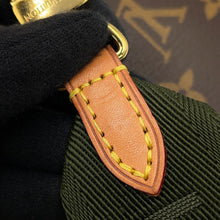 将图像加载到图库查看器中,LOUIS VUITTON Multi Pochette Accessoires KhakiM44813 Monogram