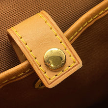 将图像加载到图库查看器中,LOUIS VUITTON Vavin BrownM51172 Monogram Size PM