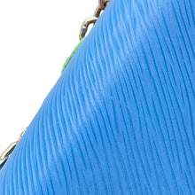 将图像加载到图库查看器中,LOUIS VUITTON Twist Light Blue/MulticolorM41866 Epi Leather Size MM