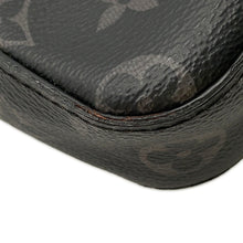 将图像加载到图库查看器中,LOUIS VUITTON Trio Messenger NoirM69443 Monogram Eclipse Monogram Eclipse Reverse