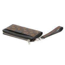 Load image into Gallery viewer, LOUIS VUITTON Zippy Dragonne NoirM69407 Monogram Macassar Canvas