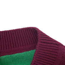 Load image into Gallery viewer, CHANEL CC Logo Knit Sweater Size 38 Bordeaux/GreenP70525 Cashmere 97%, Elastin 3%