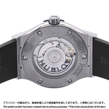 Load image into Gallery viewer, HUBLOT Classic Fusion Titanium Black Shiny W42mm TI Rubber Black Dial542.NX.1270.RX