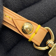 将图像加载到图库查看器中,LOUIS VUITTON Shirley Blanc/RedM40049 Monogram・Multicolor