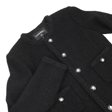 Load image into Gallery viewer, CHANEL CamelliaButton Collarless Jacket Size 34 BlackP75863 Tweed