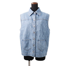 Load image into Gallery viewer, CHANEL Camellia Vest Size 36 Light BlueP74492 Cotton