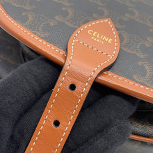 将图像加载到图库查看器中,CELINE Falco Shoulder Bag Tan191502 PVC Calf Leather Size Medium