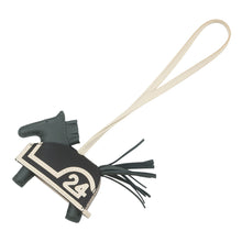 Load image into Gallery viewer, HERMES Rodeo Robeo 24 Size PM Vert Mangrove / Black / Craie Lambskin