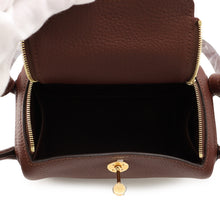 将图像加载到图库查看器中,HERMES Lindy Terre Taurillon Clemence Size Mini