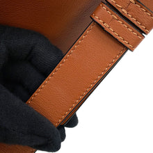 Load image into Gallery viewer, LOEWE hammock Tan387.30.S35 Classic Calf LeatherLeather Size Small