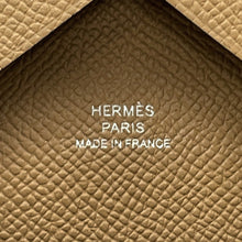 Load image into Gallery viewer, HERMES Calvi Duo Dune Epsom