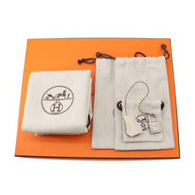 Load image into Gallery viewer, HERMES Kelly Messenger Craie Togo Leather Size PM