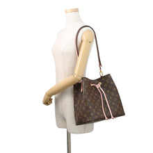 将图像加载到图库查看器中,LOUIS VUITTON Neonoe Rose PoudreM44022 Monogram
