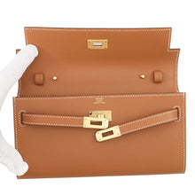 Load image into Gallery viewer, HERMES Kelly wallet long to go Gold Epsom