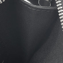 Load image into Gallery viewer, LOUIS VUITTON Pochette Voyage NoirM30450 Taiga Leather